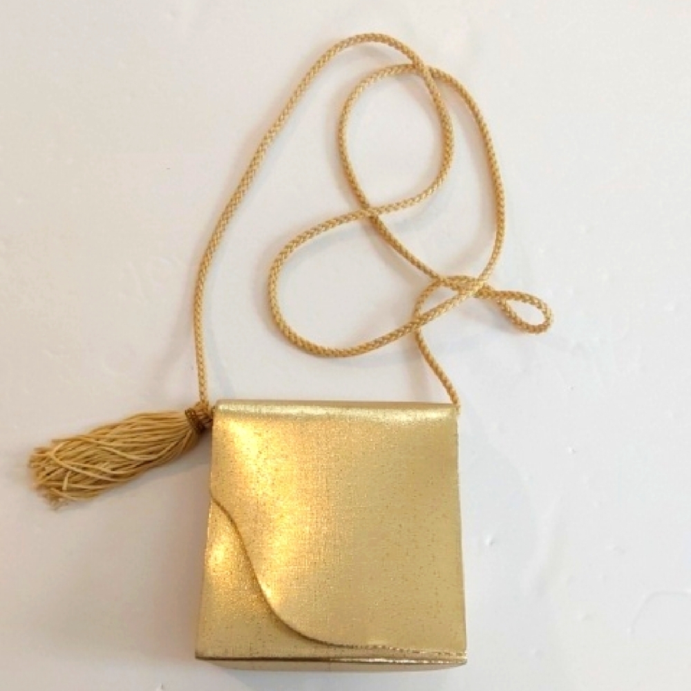 Y & S| Elegant Gold Boxy Mini Hardside Evening Bag With Cord Strap Sz. Small